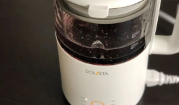 料理机黑芝麻豆浆,营养美味，简单易做的健康饮品